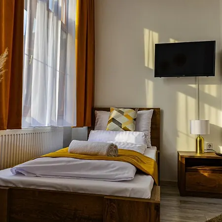 Kossuth Vendeghaz شقة Tolna